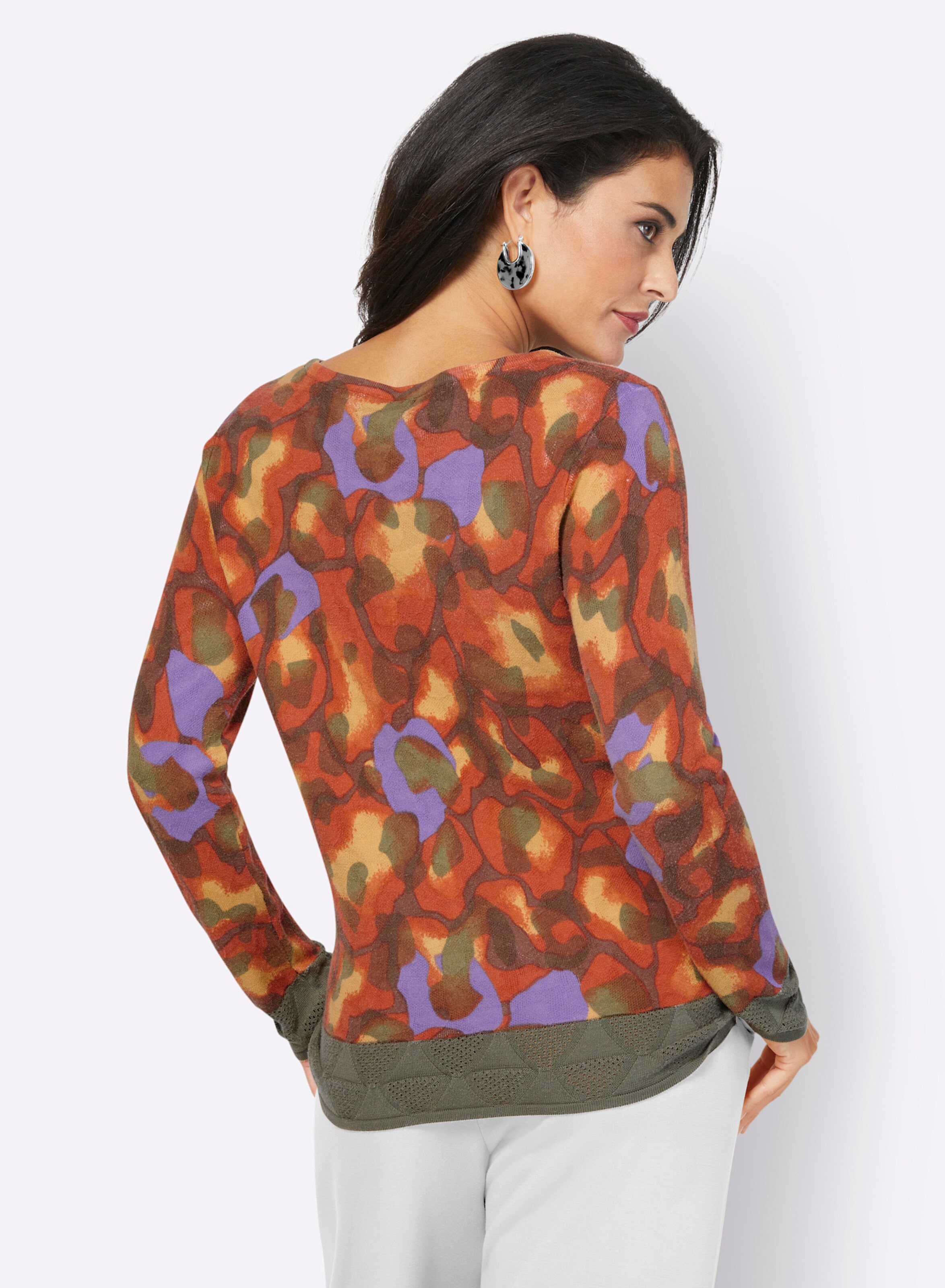 Pullover in khaki-gemustert
