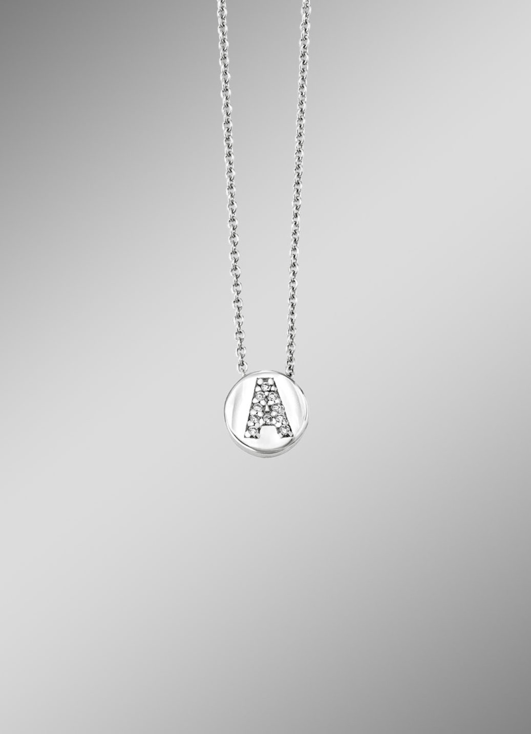 Buchstaben-Anhänger mit Ankerkette