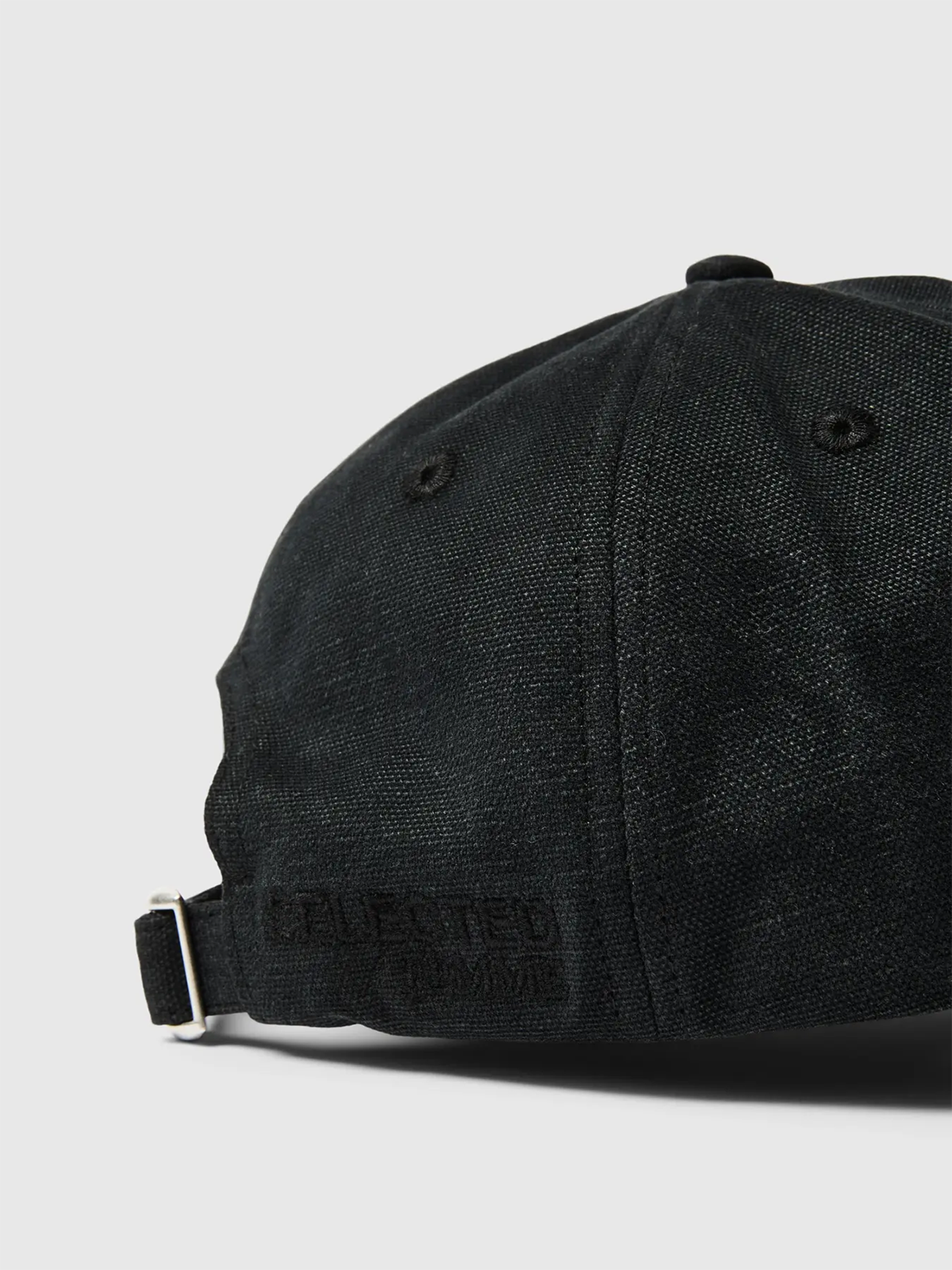 Winny-Caya Cap