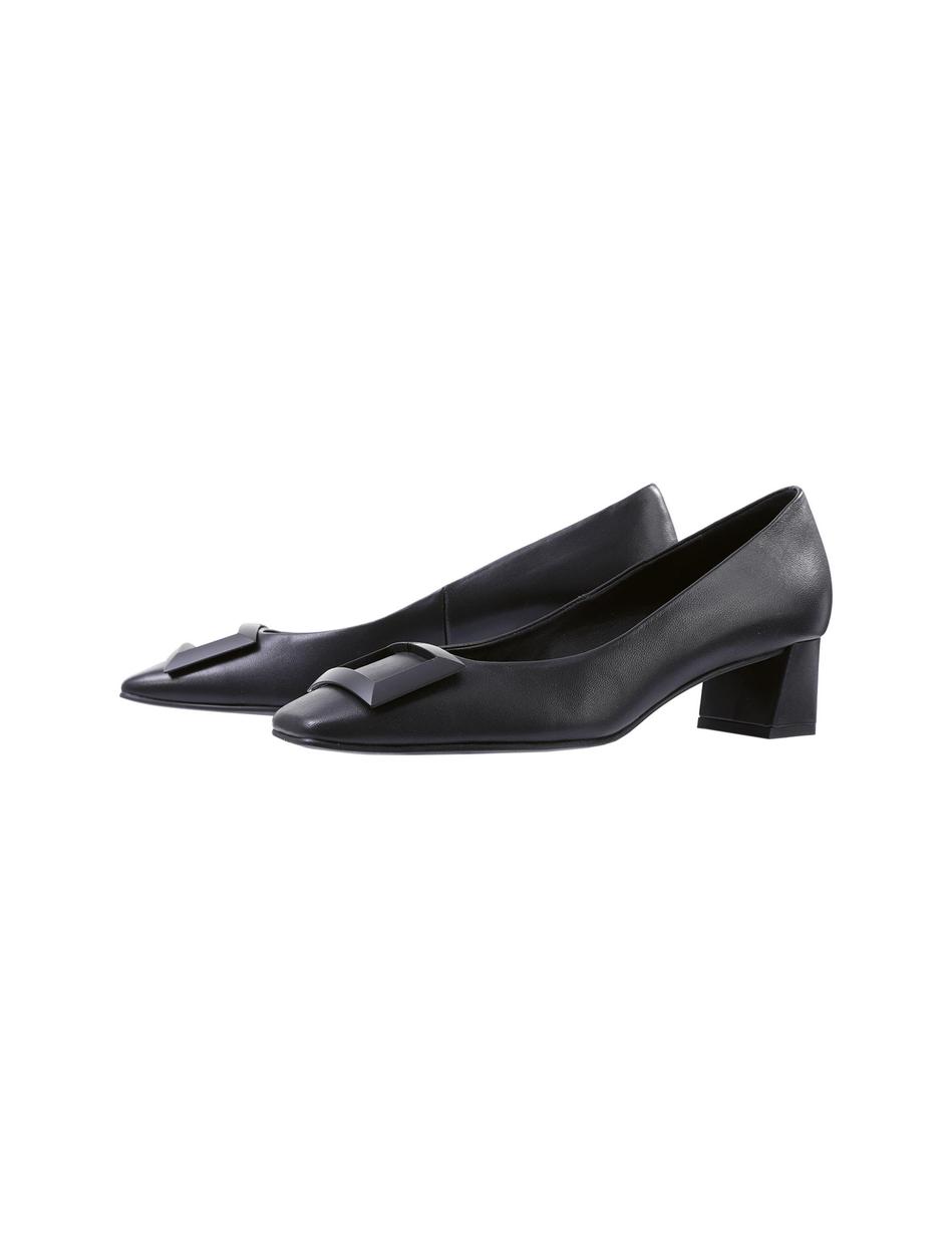 PUMPS THILDA