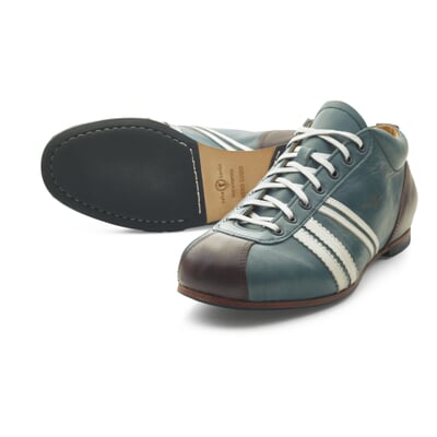 Ledersportschuh, Graublau