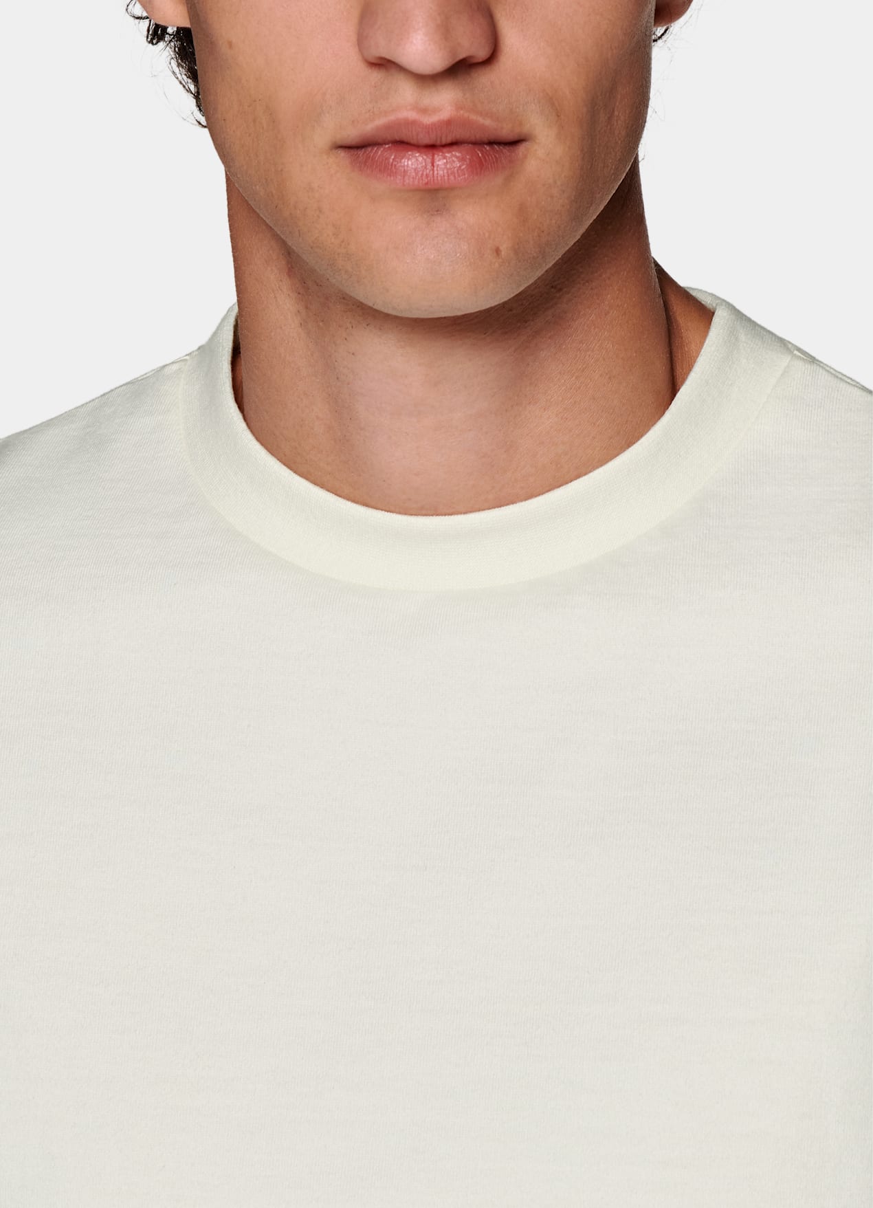 T-shirt col rond blanc cassé