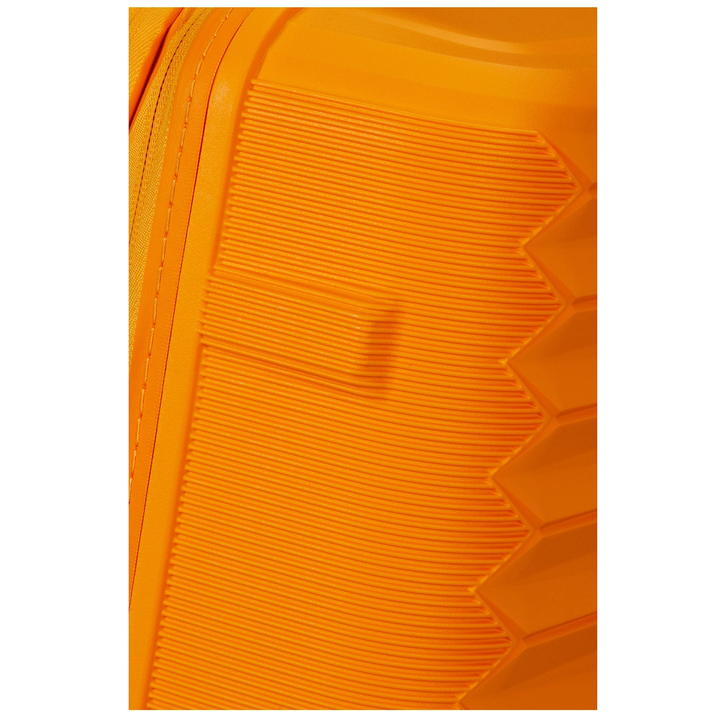 American Tourister Fastforward Spinner 55 EXP Radiant Orange
