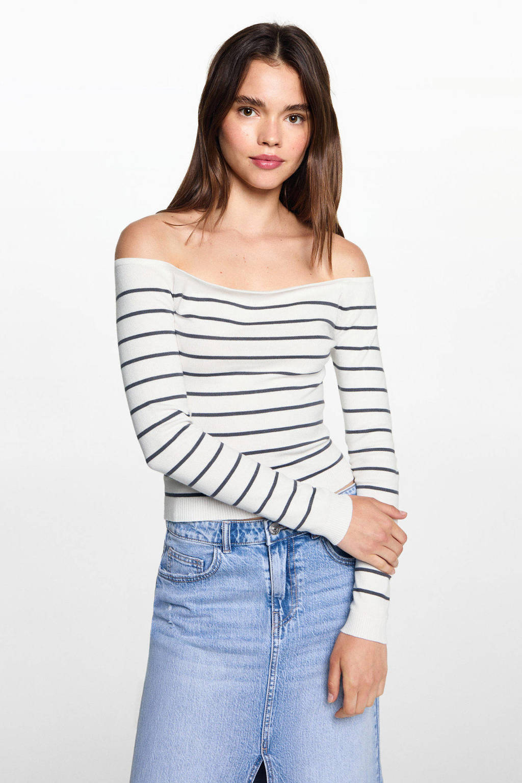 MANGO TEEN gestreepte fijngebreideoff shoulder top wit/donkergrijs