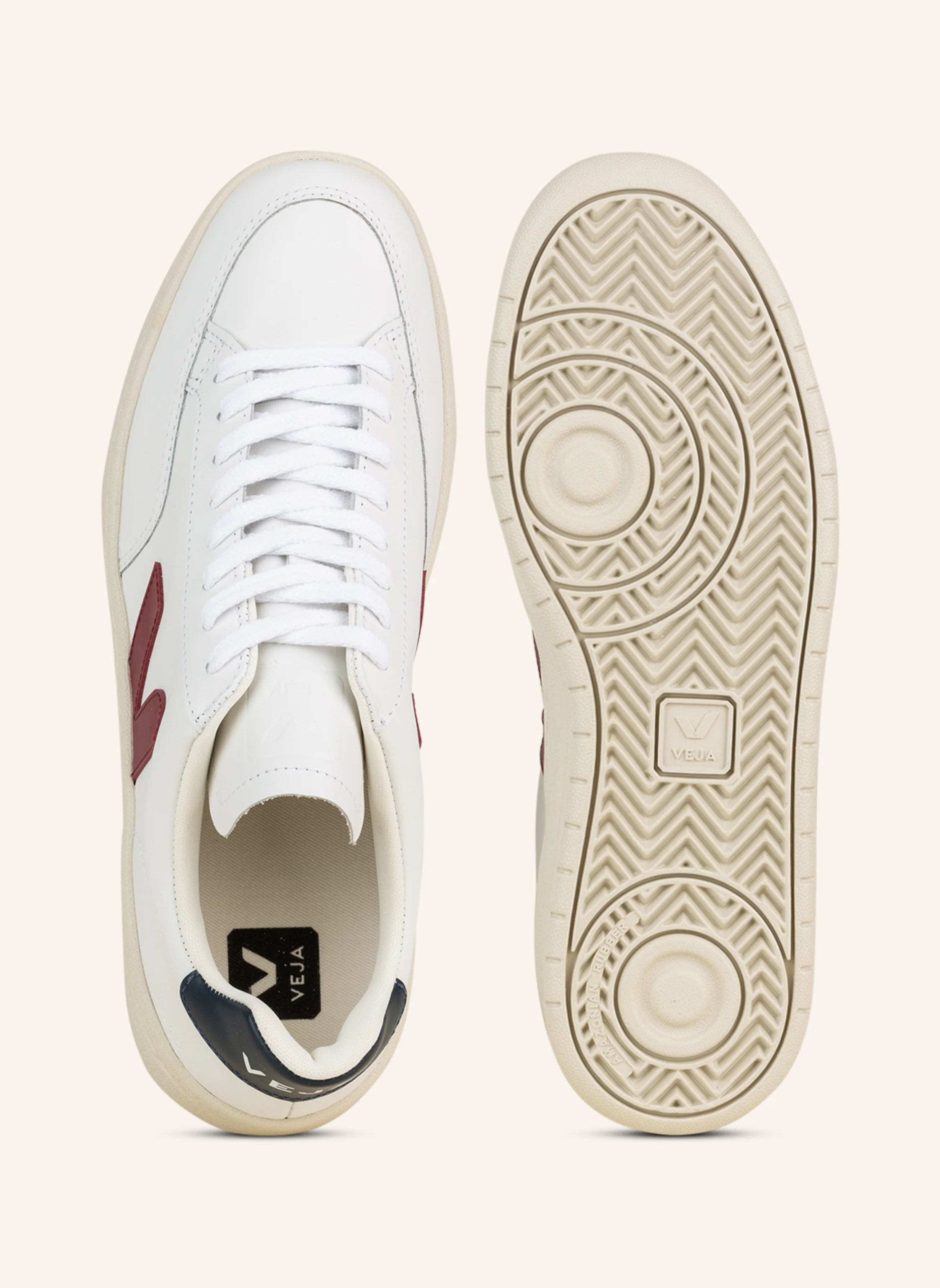 VEJA Sneaker V-12