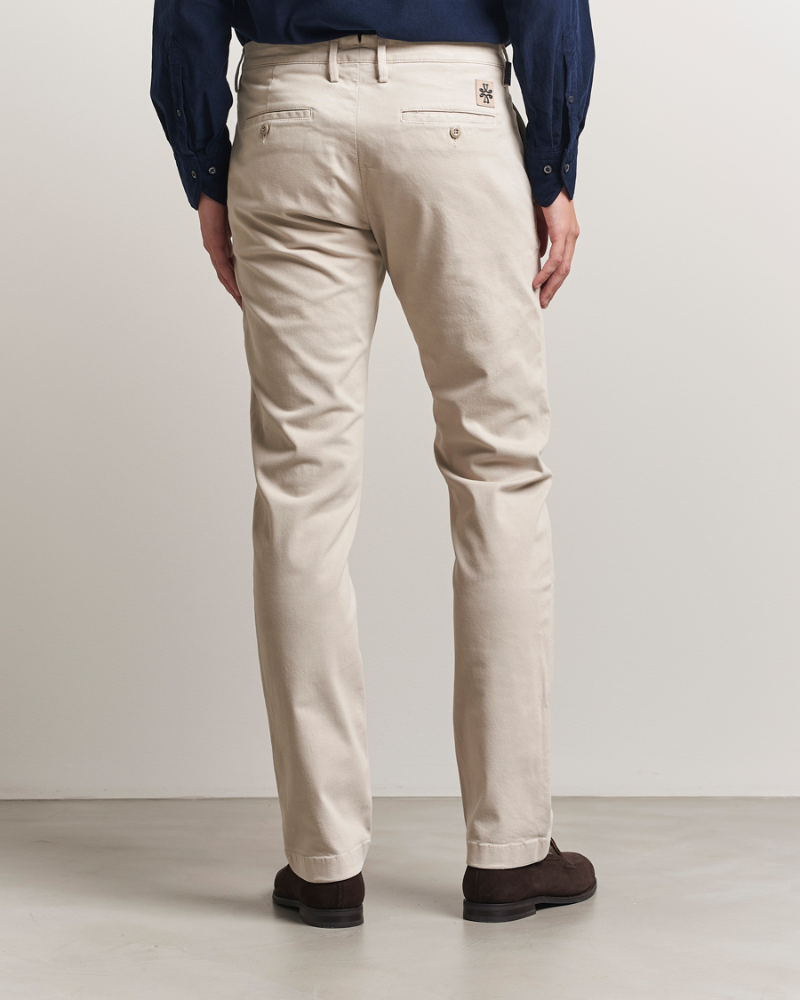 Jacob Cohën Bobby Cotton Chinos Beige