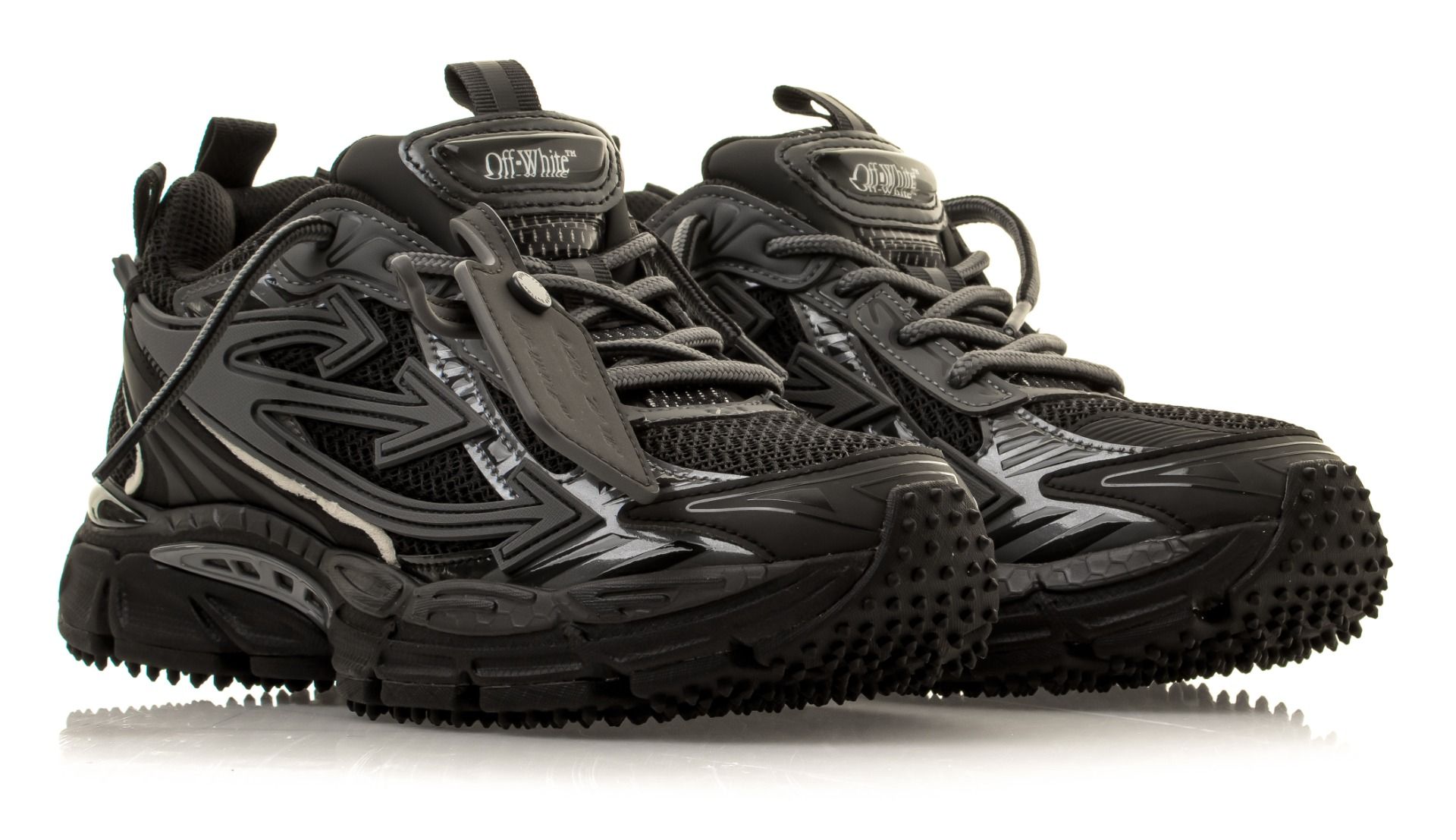 Off-White Be Right Back