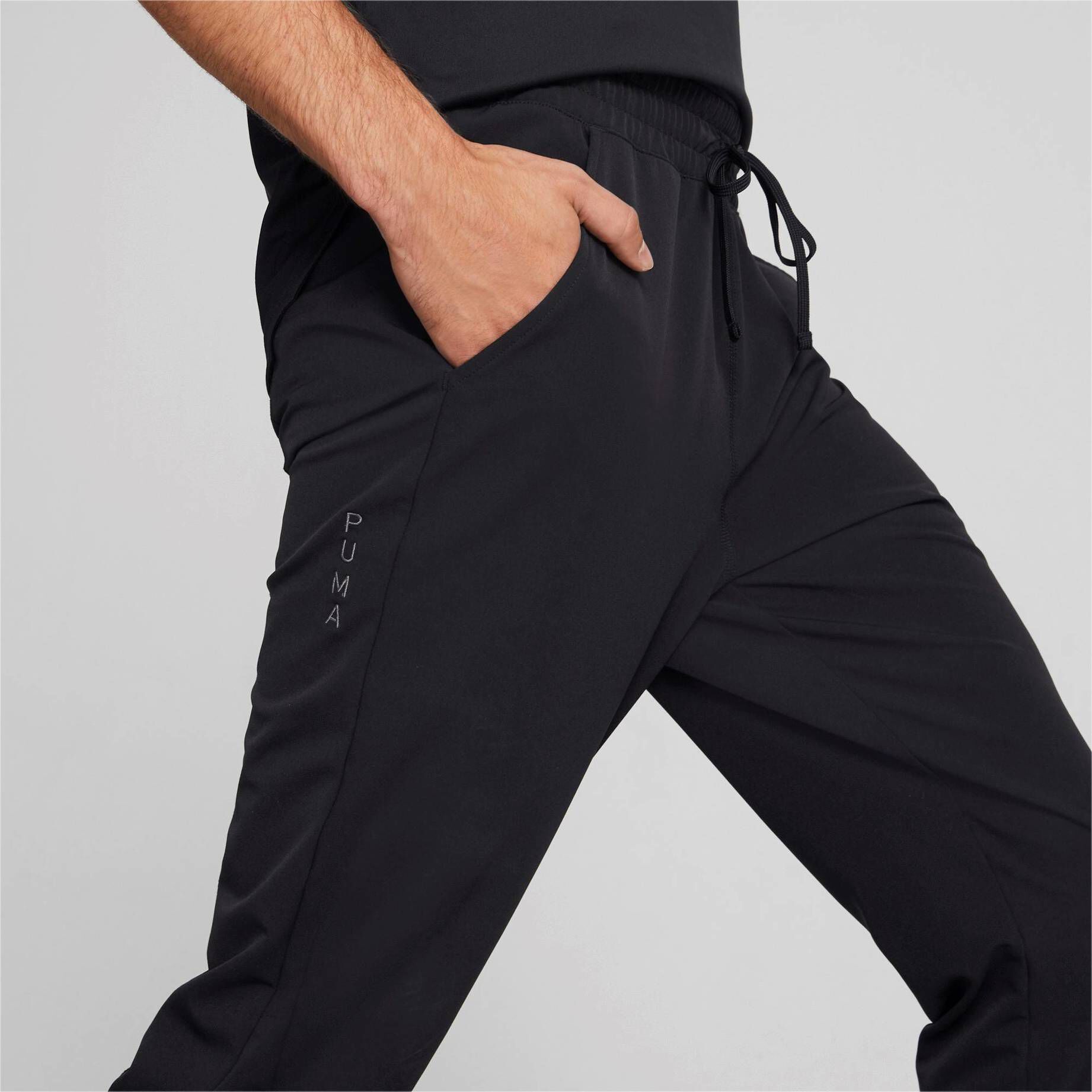 Puma| Herren Sporthosen STUDIO ULTRAMOVE