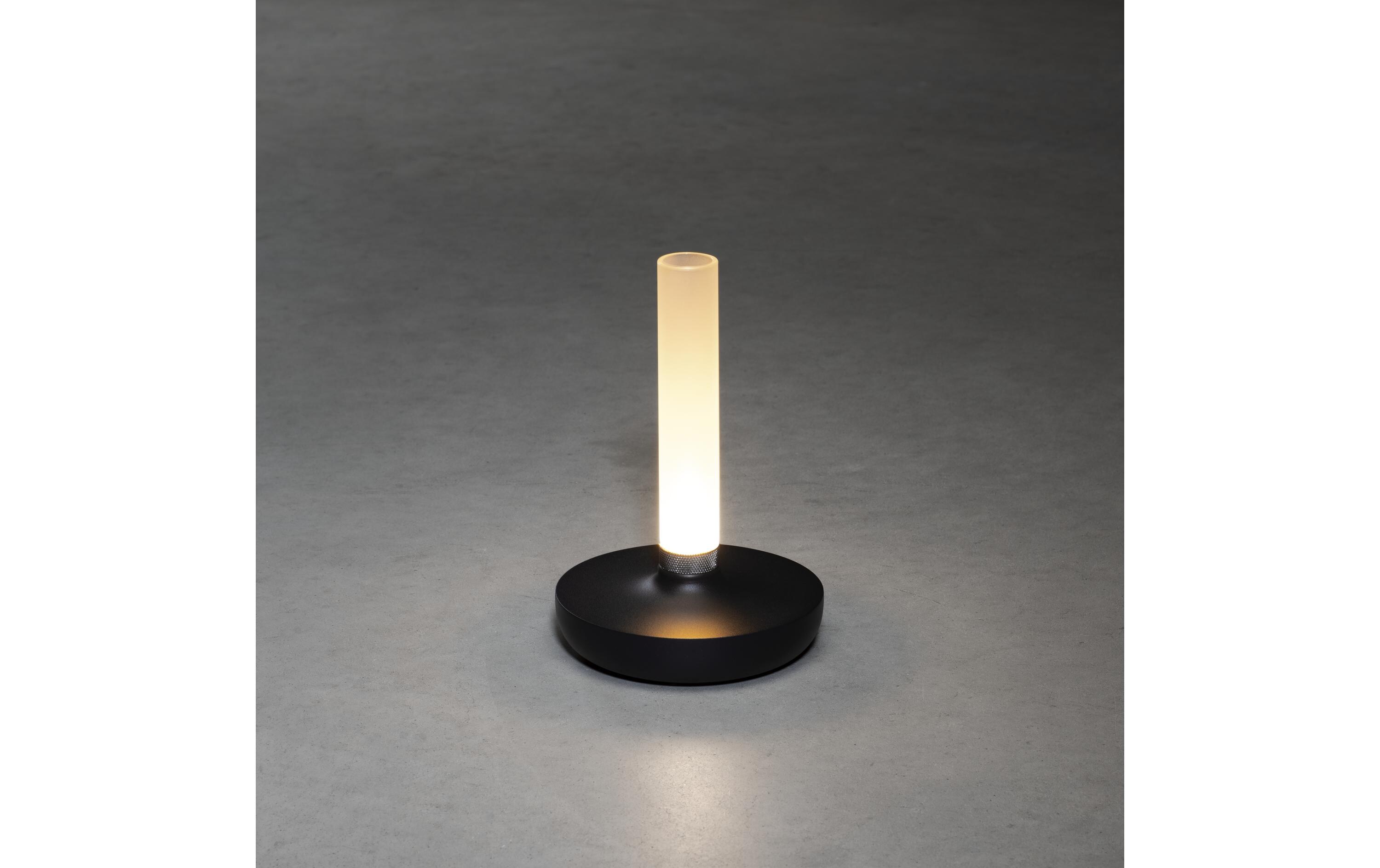 Akku-Tischleuchte USB Biarritz, 1800/ 3000/ 4000 K, Schwarz<br>Outdoor-Leuchte