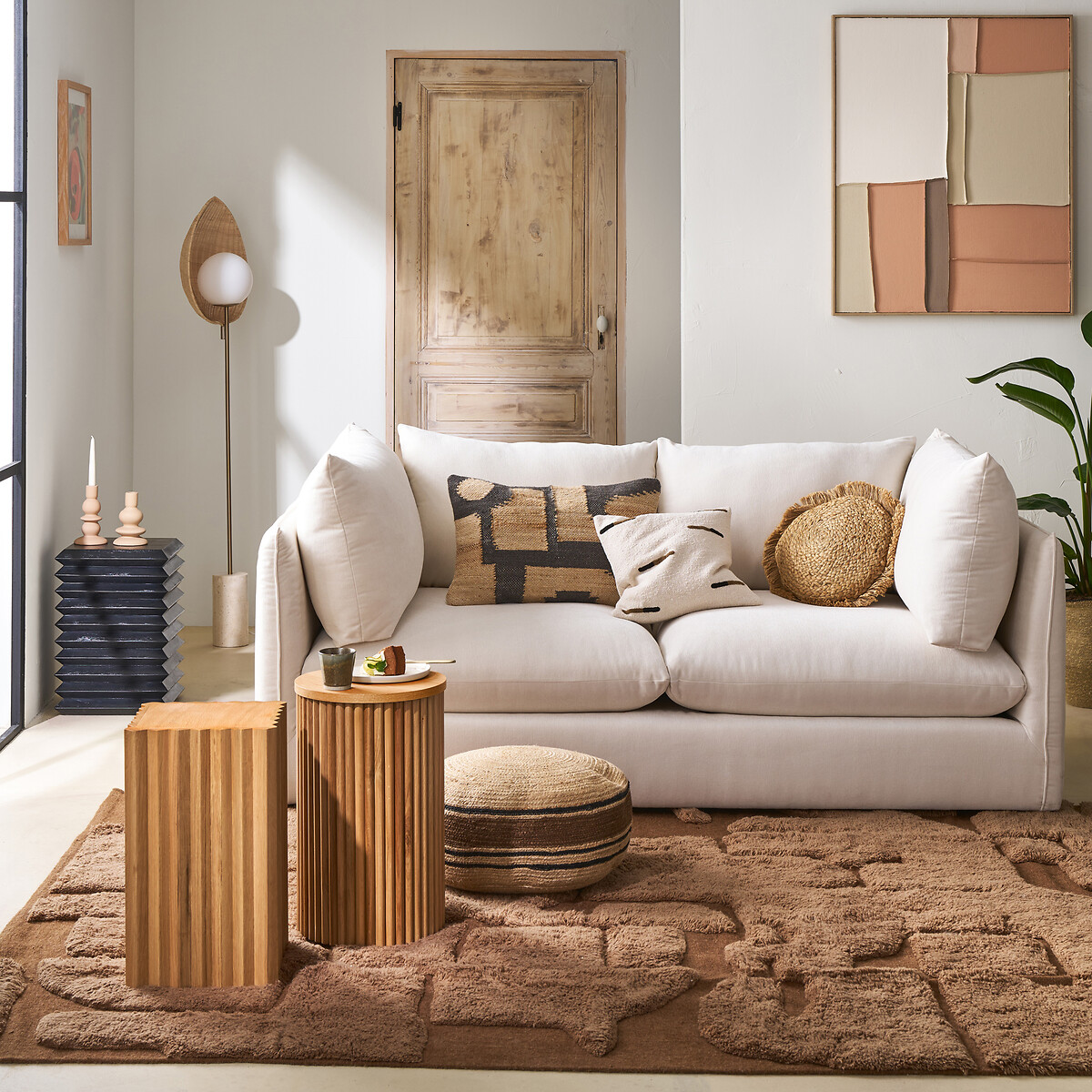 LA REDOUTE INTERIEURS<br>Candeeiro de pé Javana em opalino, rotim e travertino