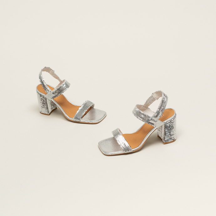 Sandales à talons hauts et brides  en sequins argent