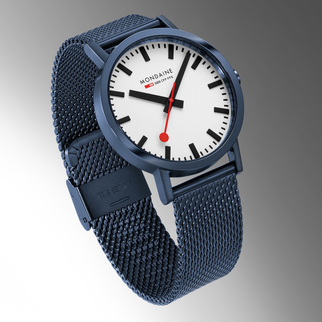 Mondaine Classic Blau 40mm