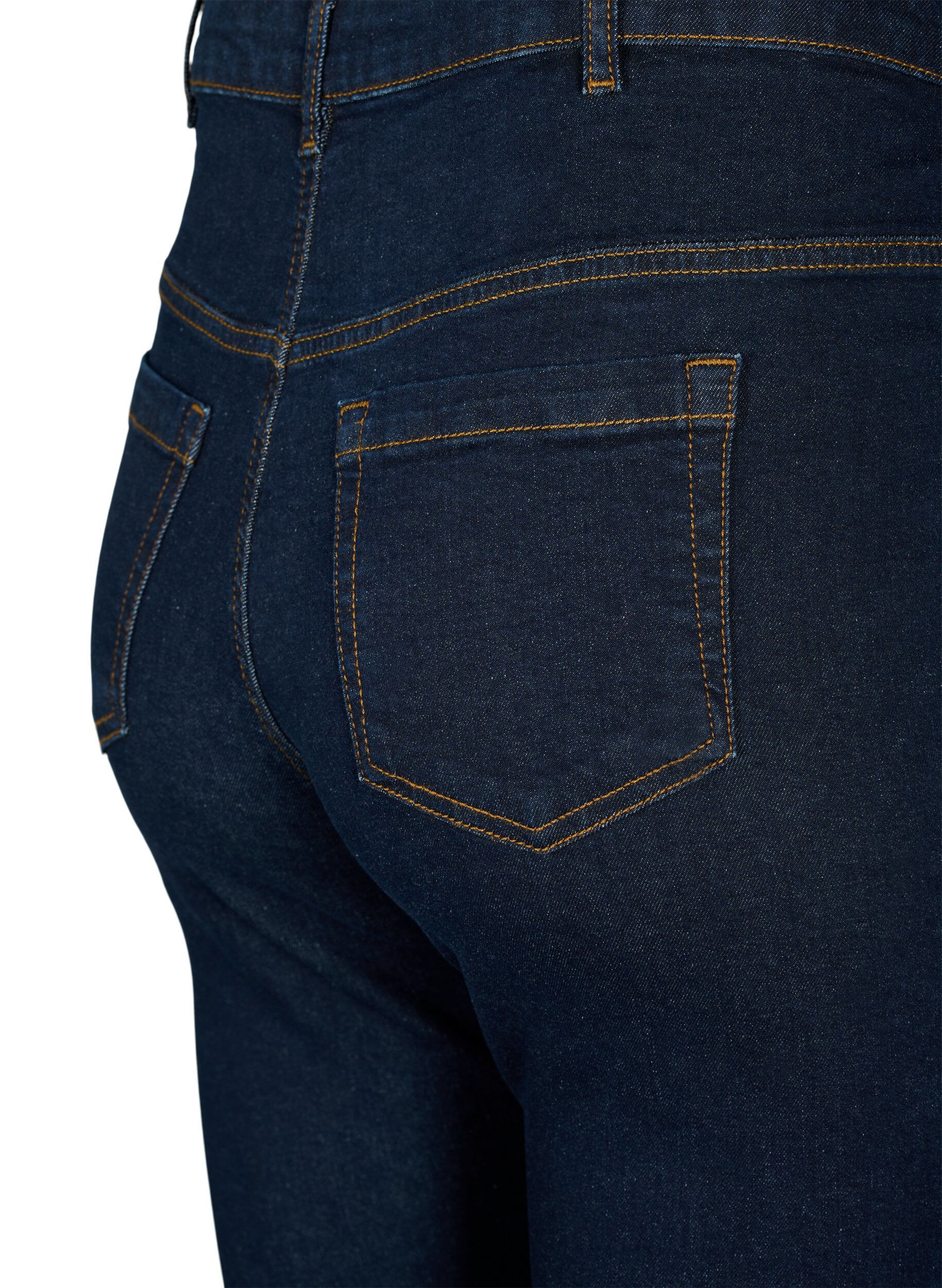 Ellen bootcut jeans med høj talje