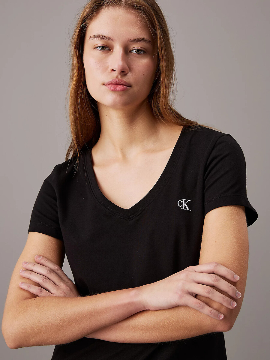 CALVIN KLEIN JEANS<br>Camiseta de manga curta com decote em V