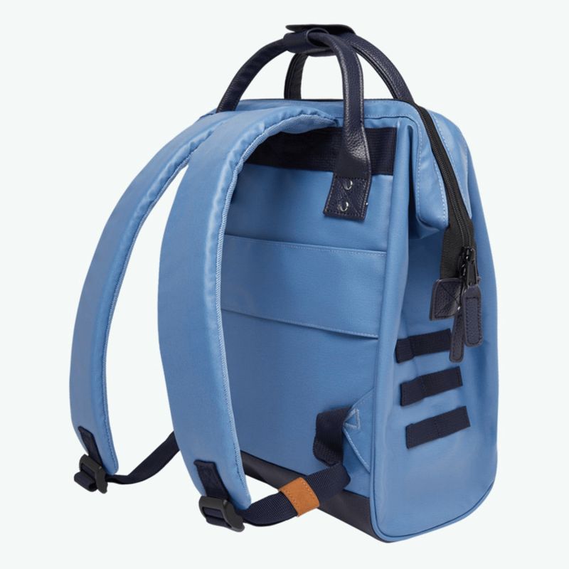 Sac à dos Adventurer Medium 23 litres + 2 grandes pochettes Linz