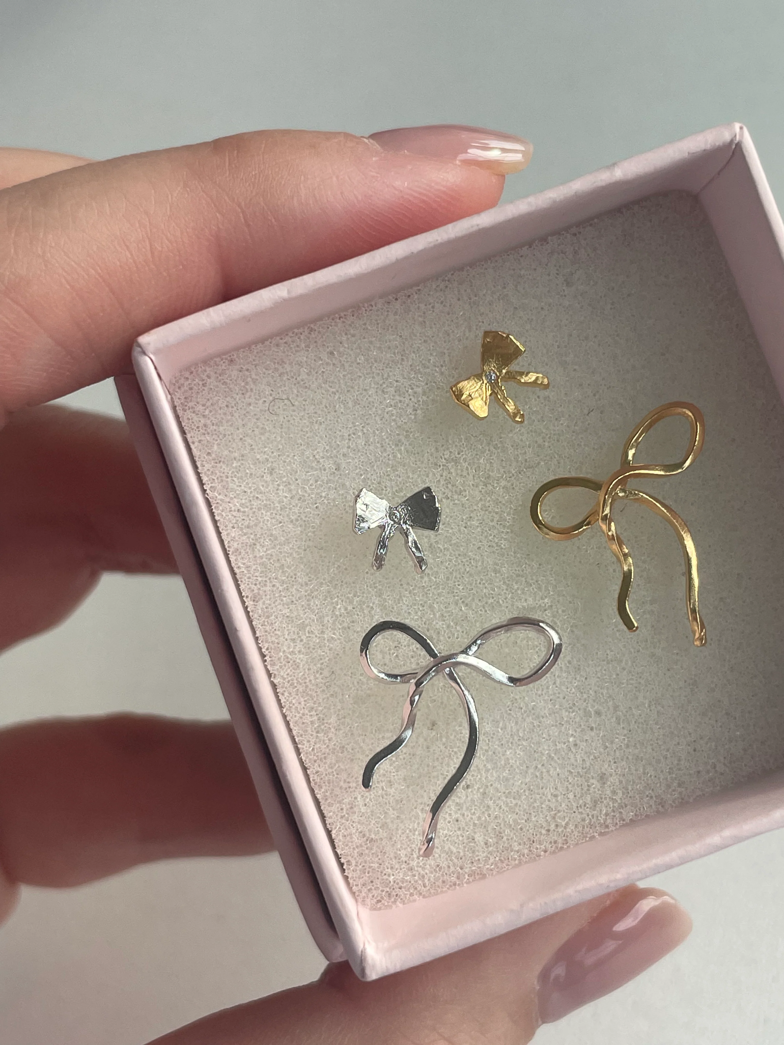 STINE A Jewelry  Petit Bow ørering - sølv