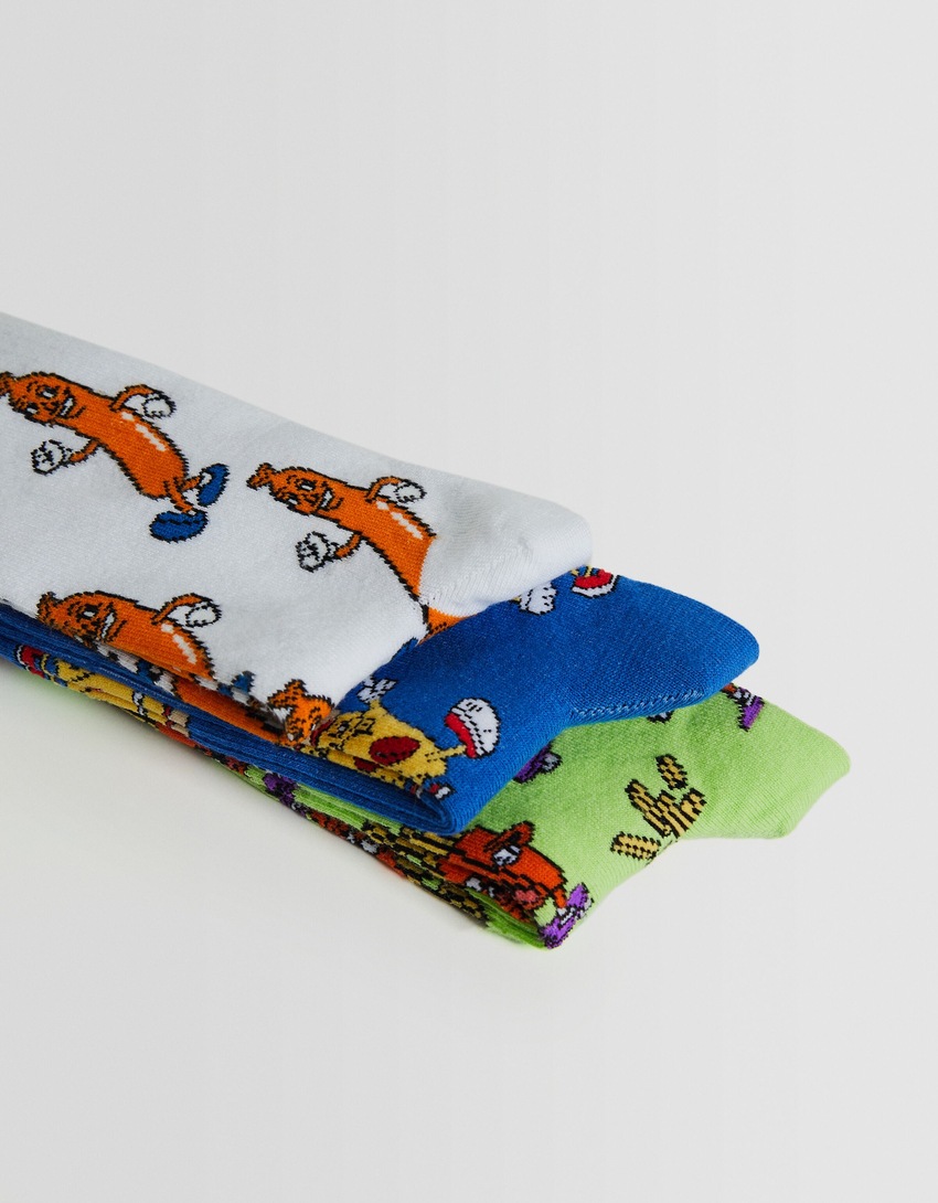 Pacote com 3 pares de meias bordadas
