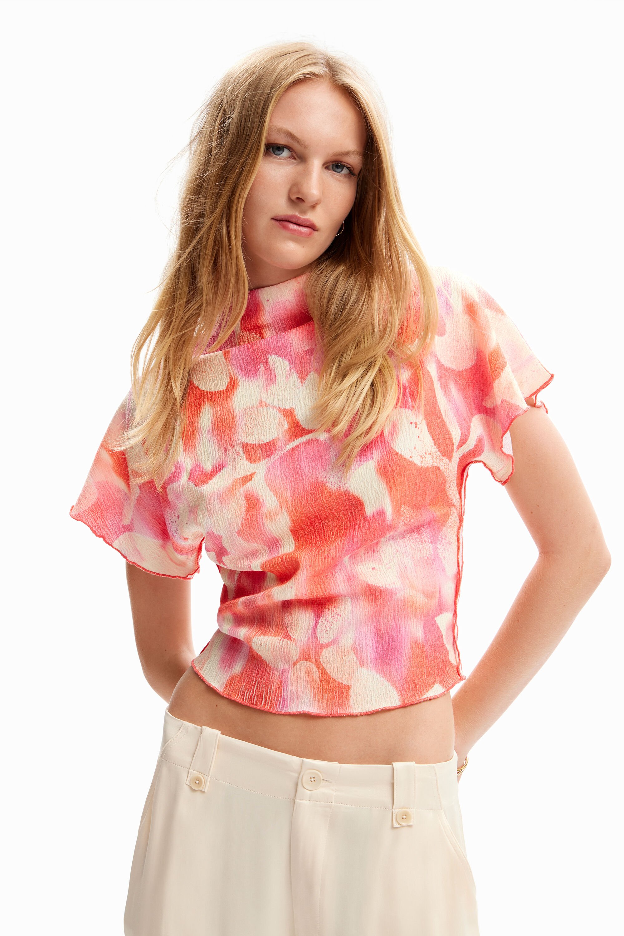 Blouse fleurie texturée
