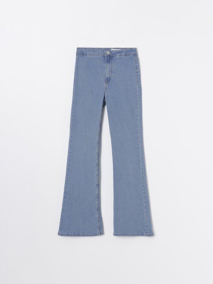 Calça jeans boca de sino comprida - Marino Vigoré