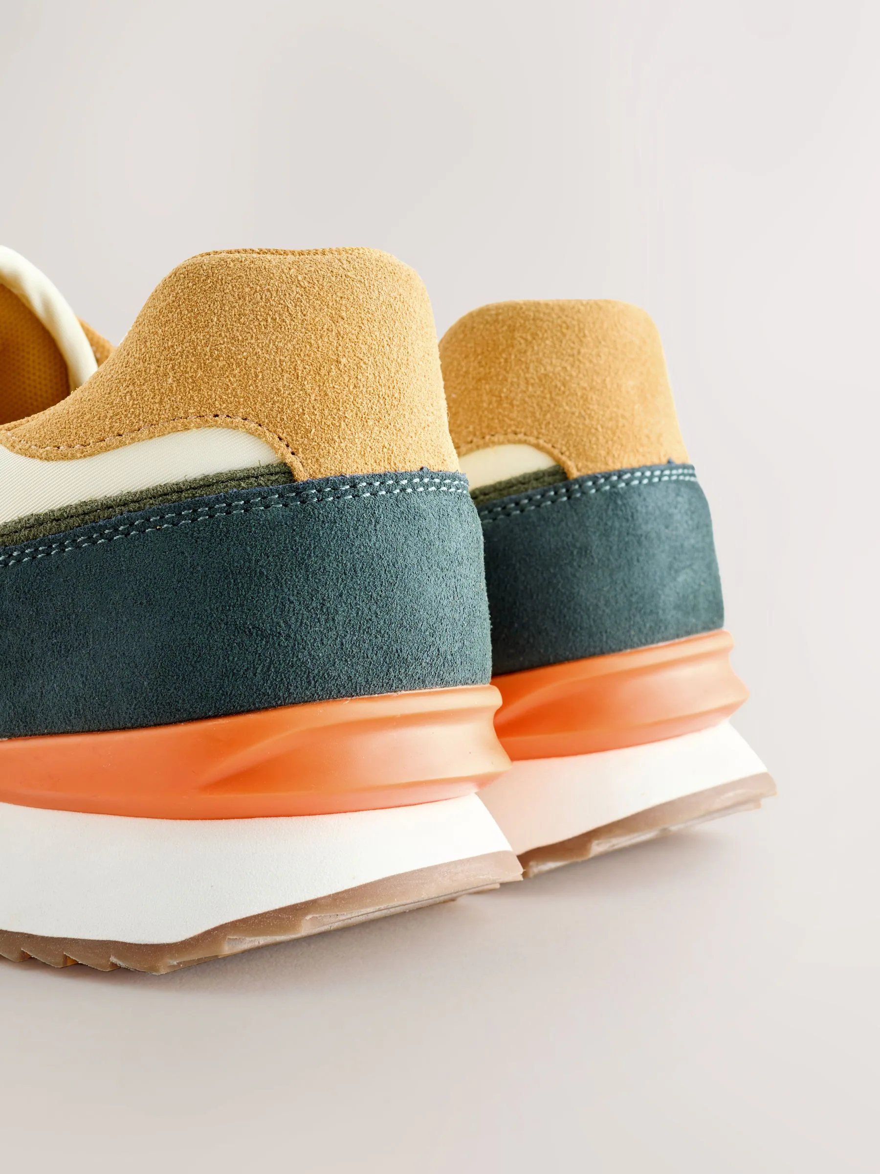 Meerkleurig - Trainers with Suede Trim