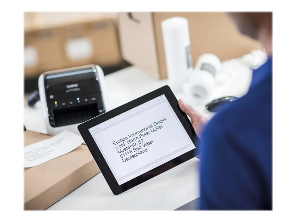 Brother QL-1110NWB - Etiketprinter - direkte termisk - Rulle (10,36 cm) - 300 x 300 dpi - op til 110 mm/sek. - USB 2.0, Bluetooth 2.1 EDR - skærer
