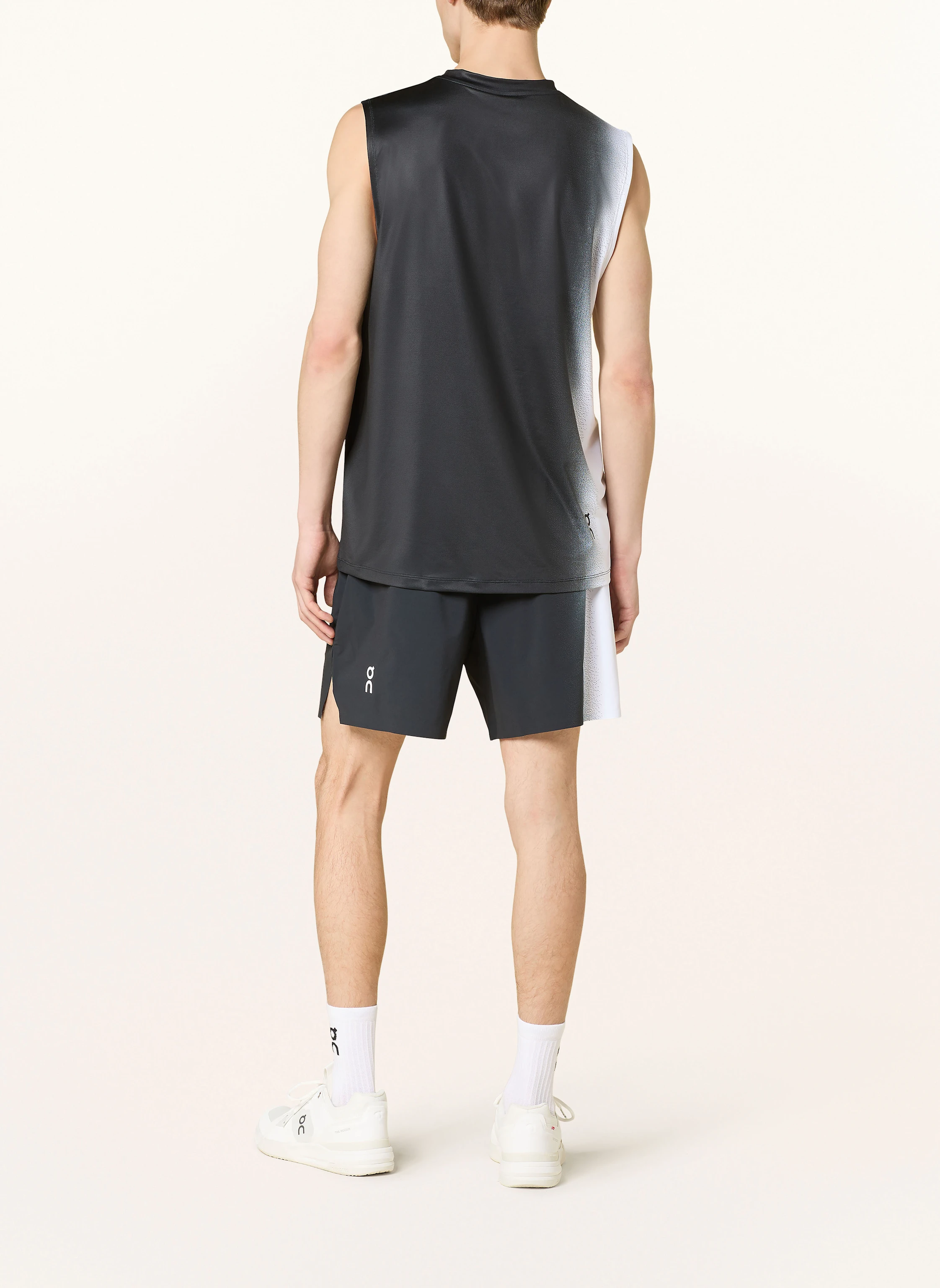 On Tanktop COURT