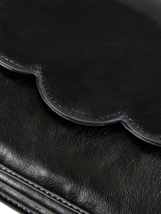 Sac besace brillant