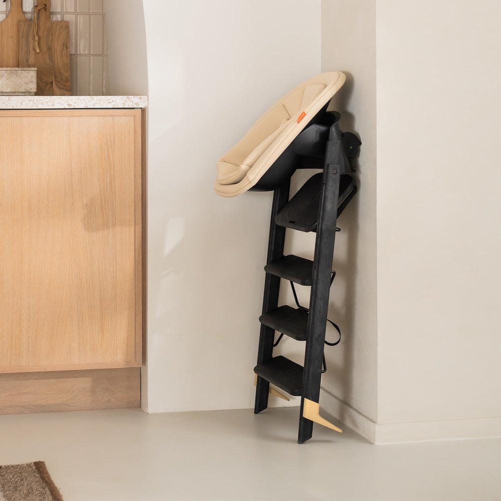 Køb KAOS Charcoal Black KLAPP® Newborn Sæde