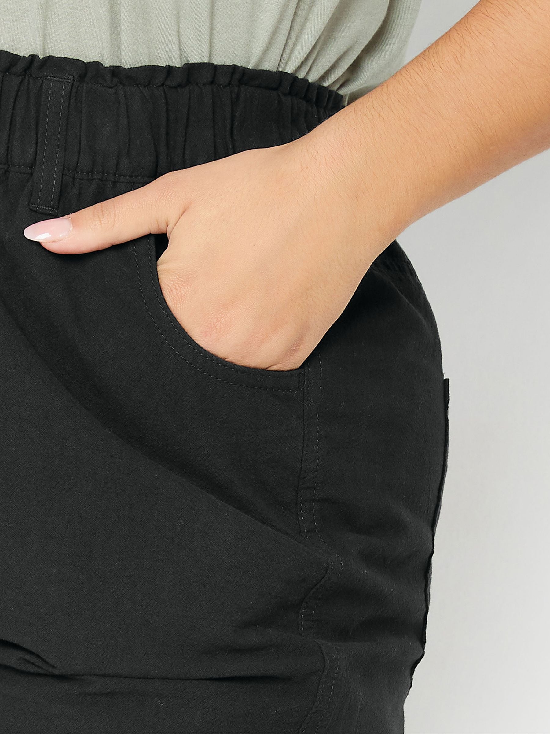 Zwart - Yours Curve koele 100% katoenen shorts