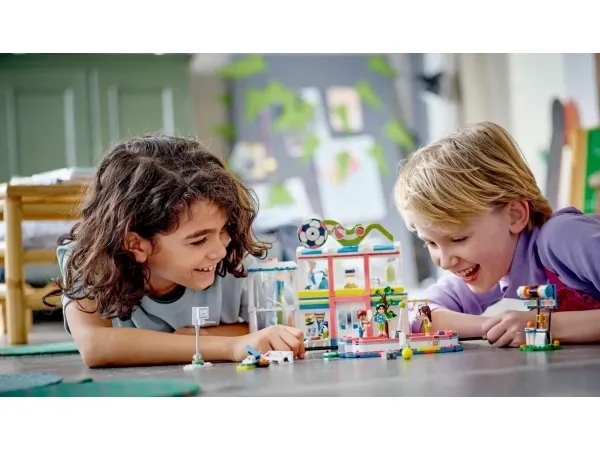 LEGO Friends 41744 Sportscenter