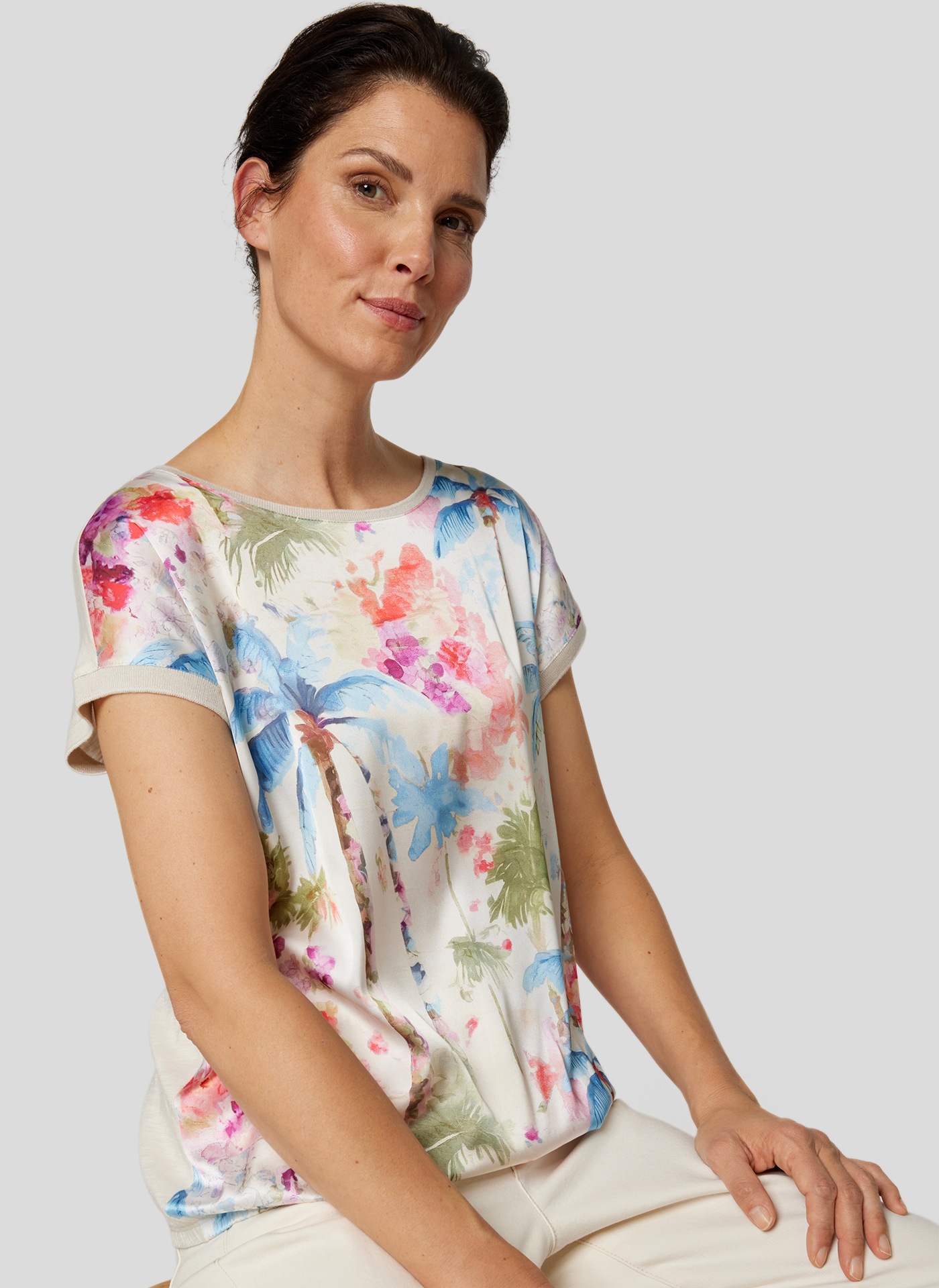 Rabe Print-Shirt , mit floralem Muster vorn, hinten unifarben