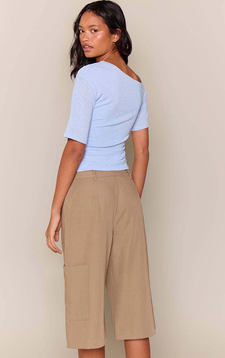 Kaki Short Long Tissé Ajusté Avec Détail De Poche
