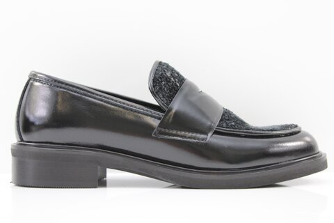 Gil Peterson Slipper