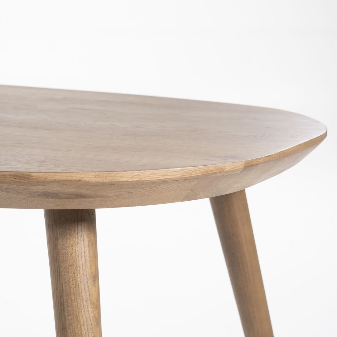 Eleonora   Elijah Bruin Eettafel
