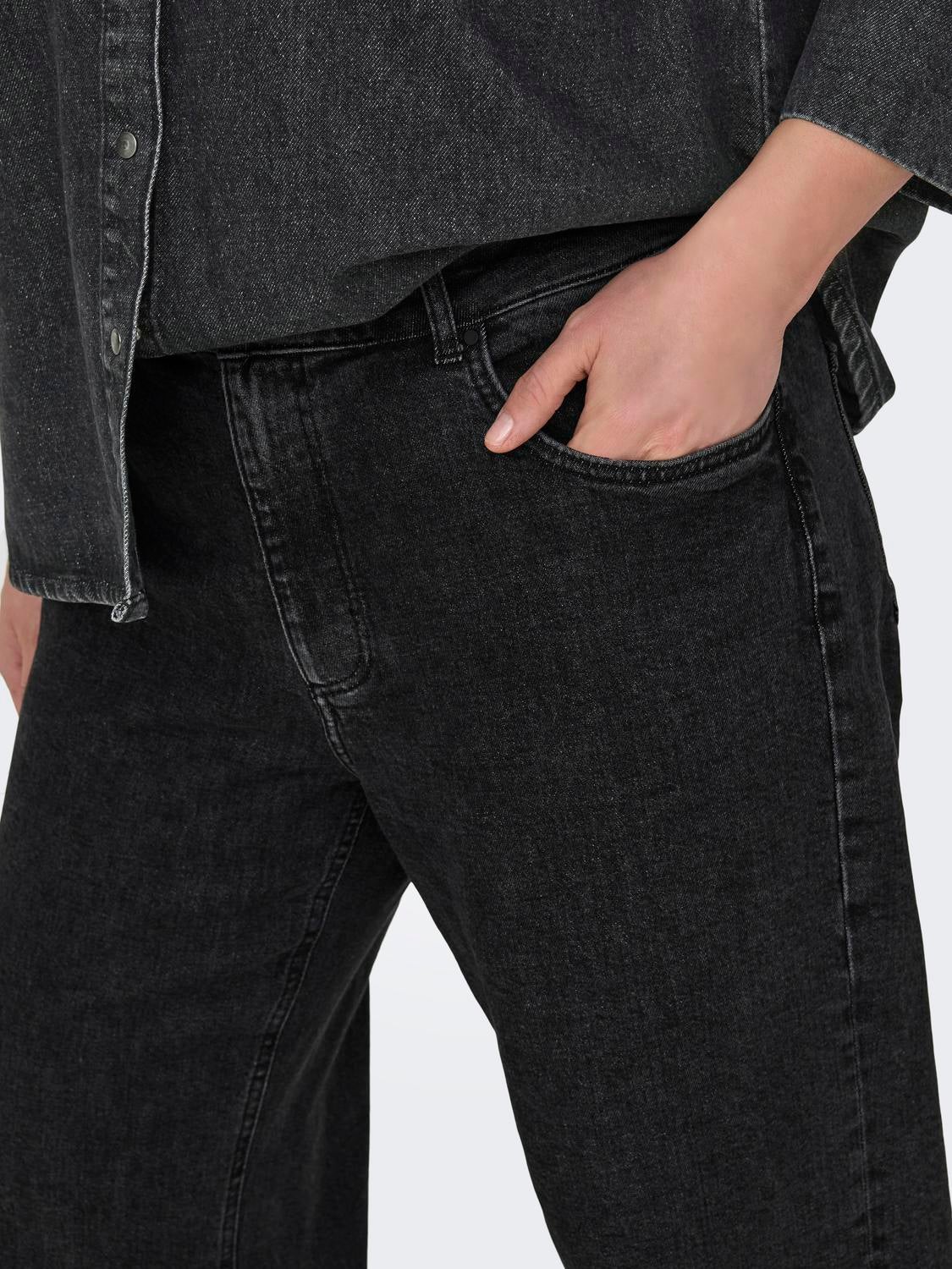 CARJUICY Hohe Taille Weiter Beinschnitt Jeans Washed Black