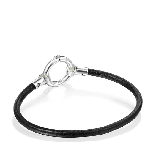 Pulseira de couro preta e prateada com fecho de pressão