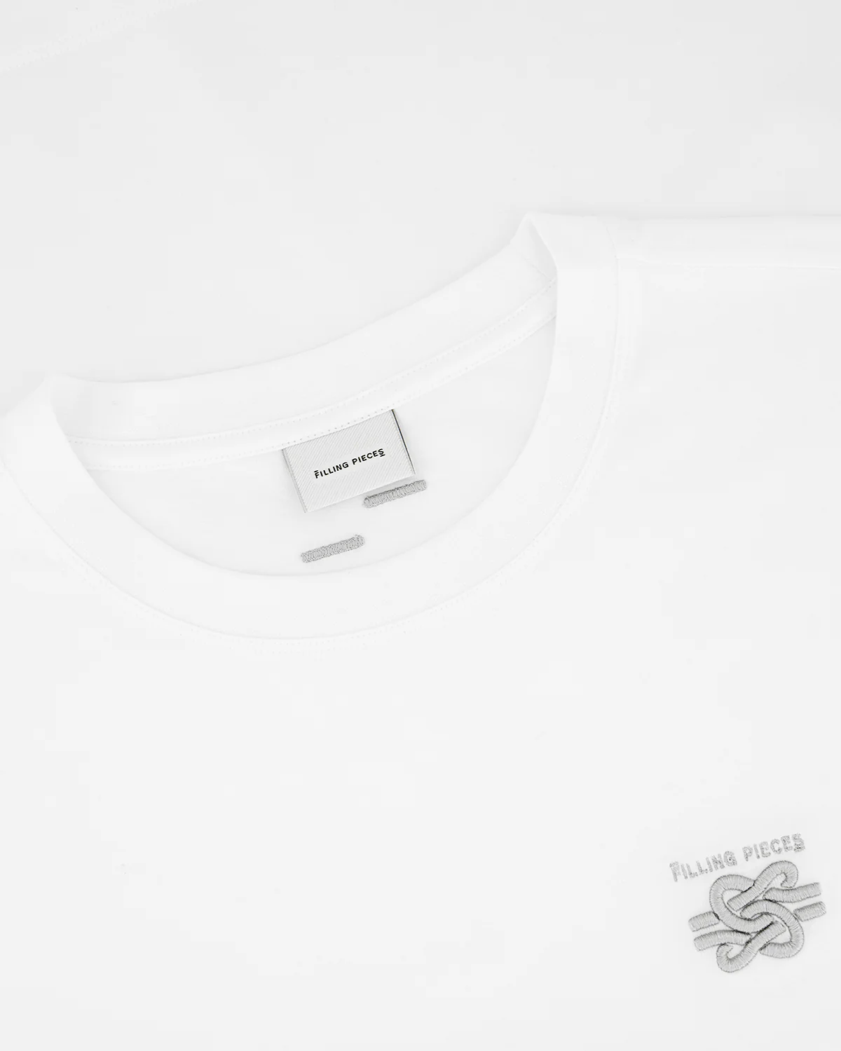 T-shirt Embroidered Knot White