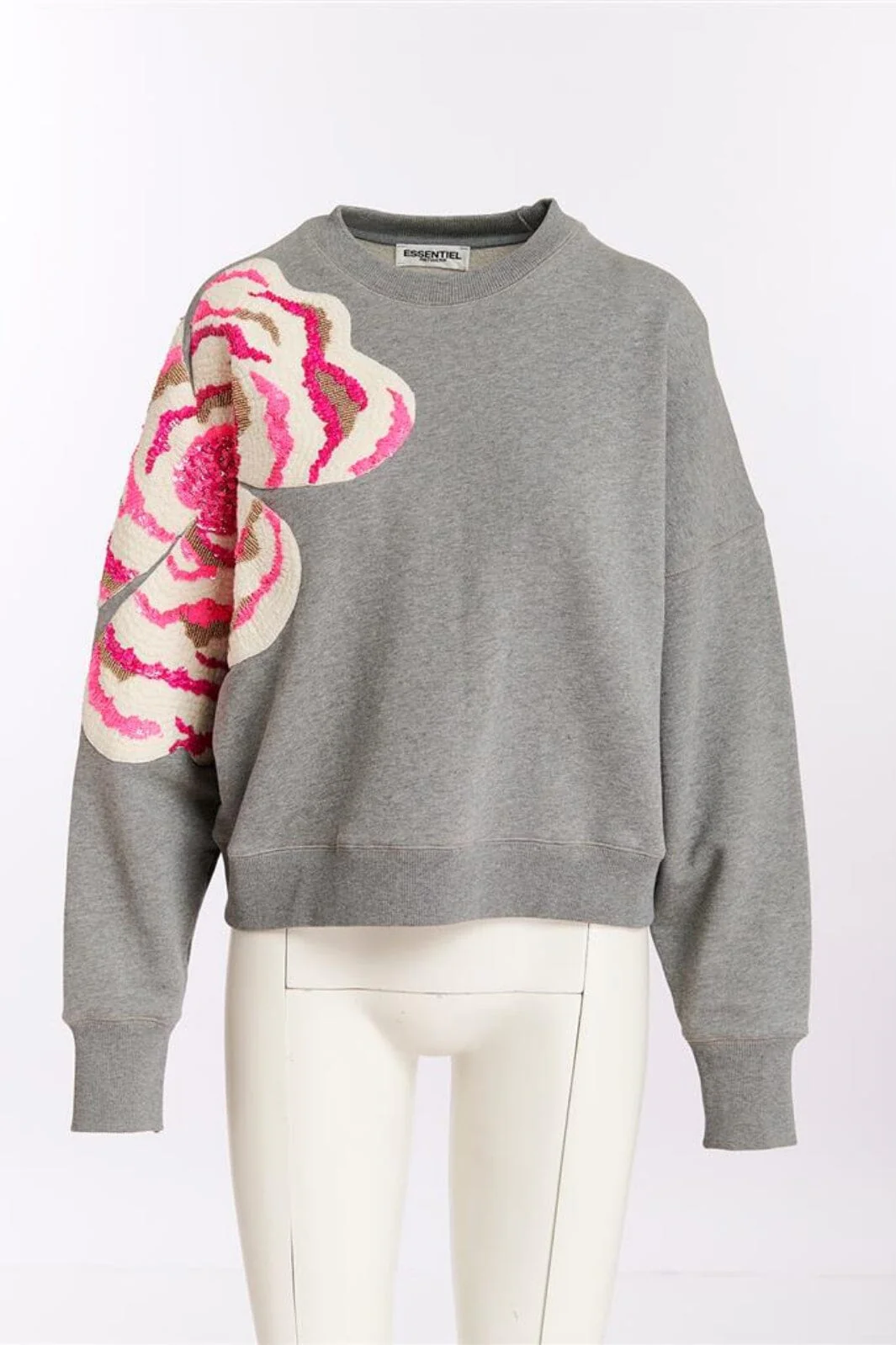 Essentiel Antwerp Gag