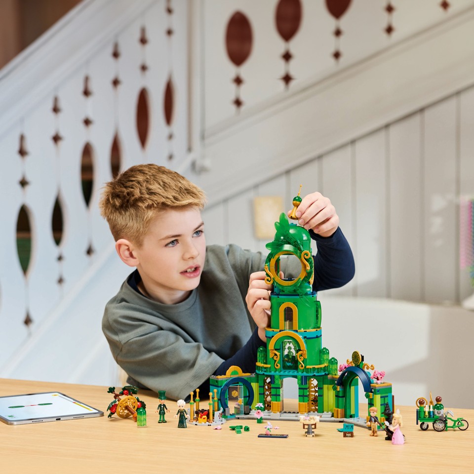 LEGO - Wicked - Velkommen til Emerald City (75684)