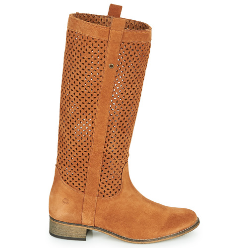 Betty London - DIVOUI - Cognac