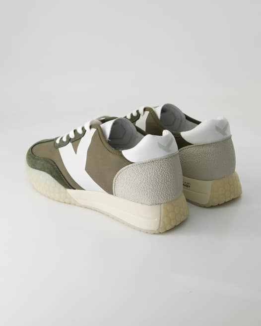 Keh-Noo Primary Sneaker in Grün