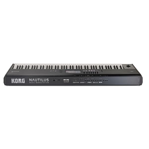 Korg Nautilus 88 AT