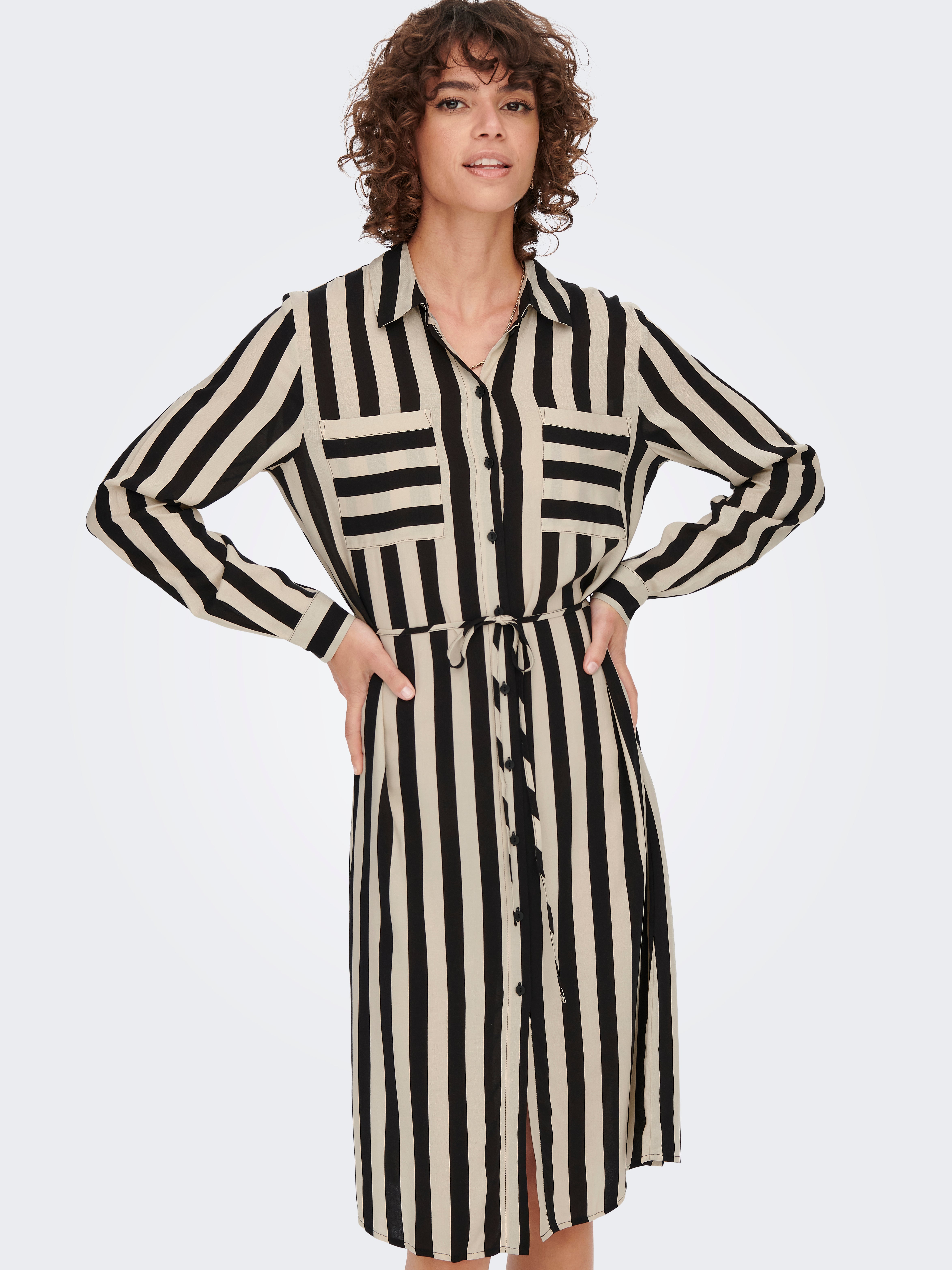 JDYZOE Kurzes Kleid Black