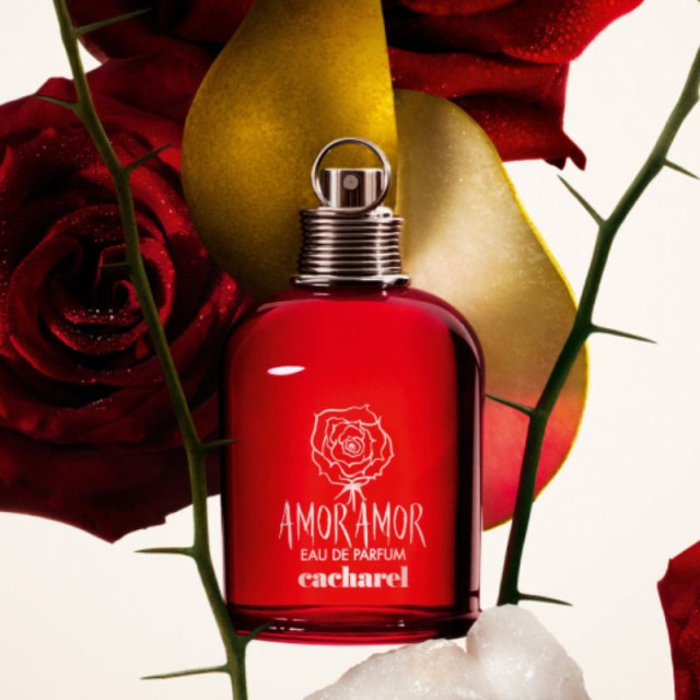 Amor Amor Eau de Parfum CACHAREL