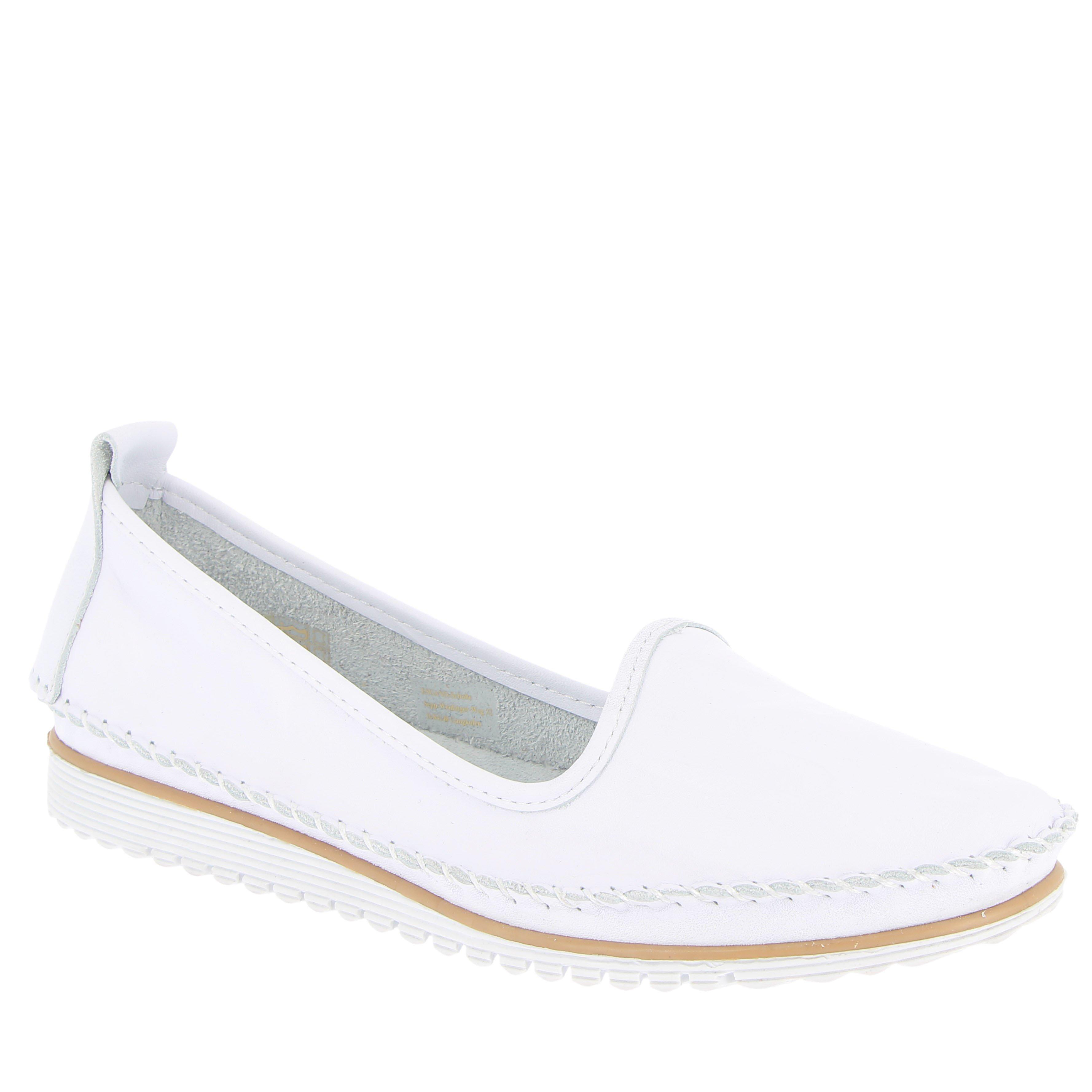 Halbschuh mit modischer Mokassin-Naht