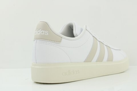 Adidas Sneaker