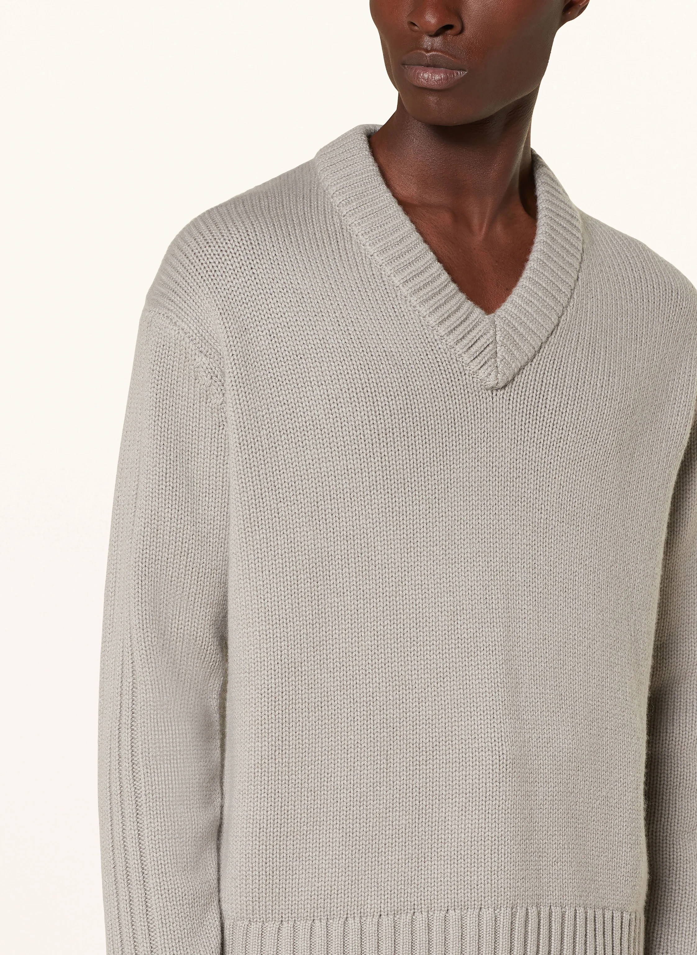 LISA YANG Cashmere-Pullover DAN