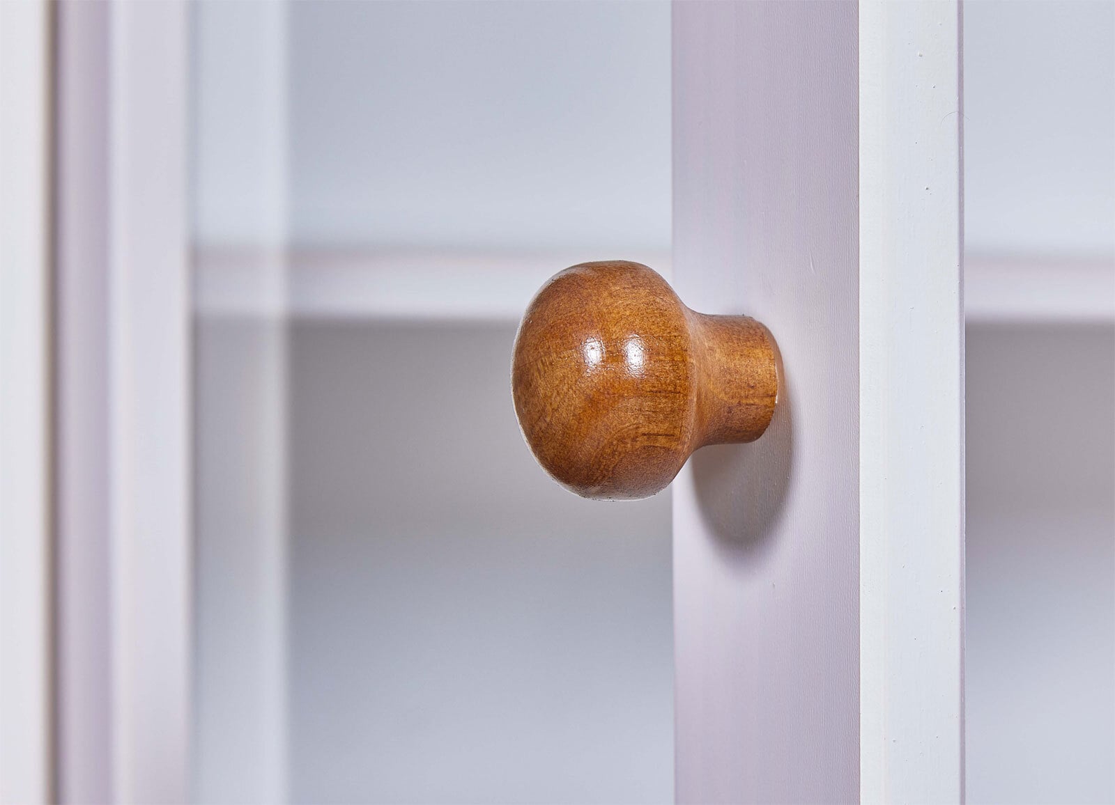 Vitrine Jacob Kiefer massiv lackiert 90 x 190 x 38,4 cm
