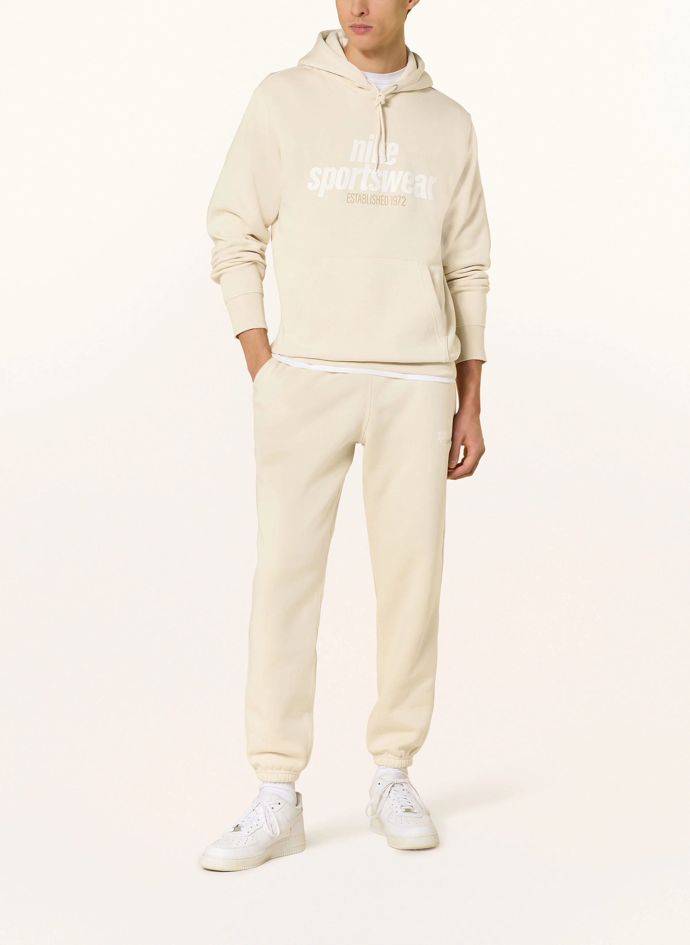 Nike Sweatpants SPORTSWEAR CLUB
