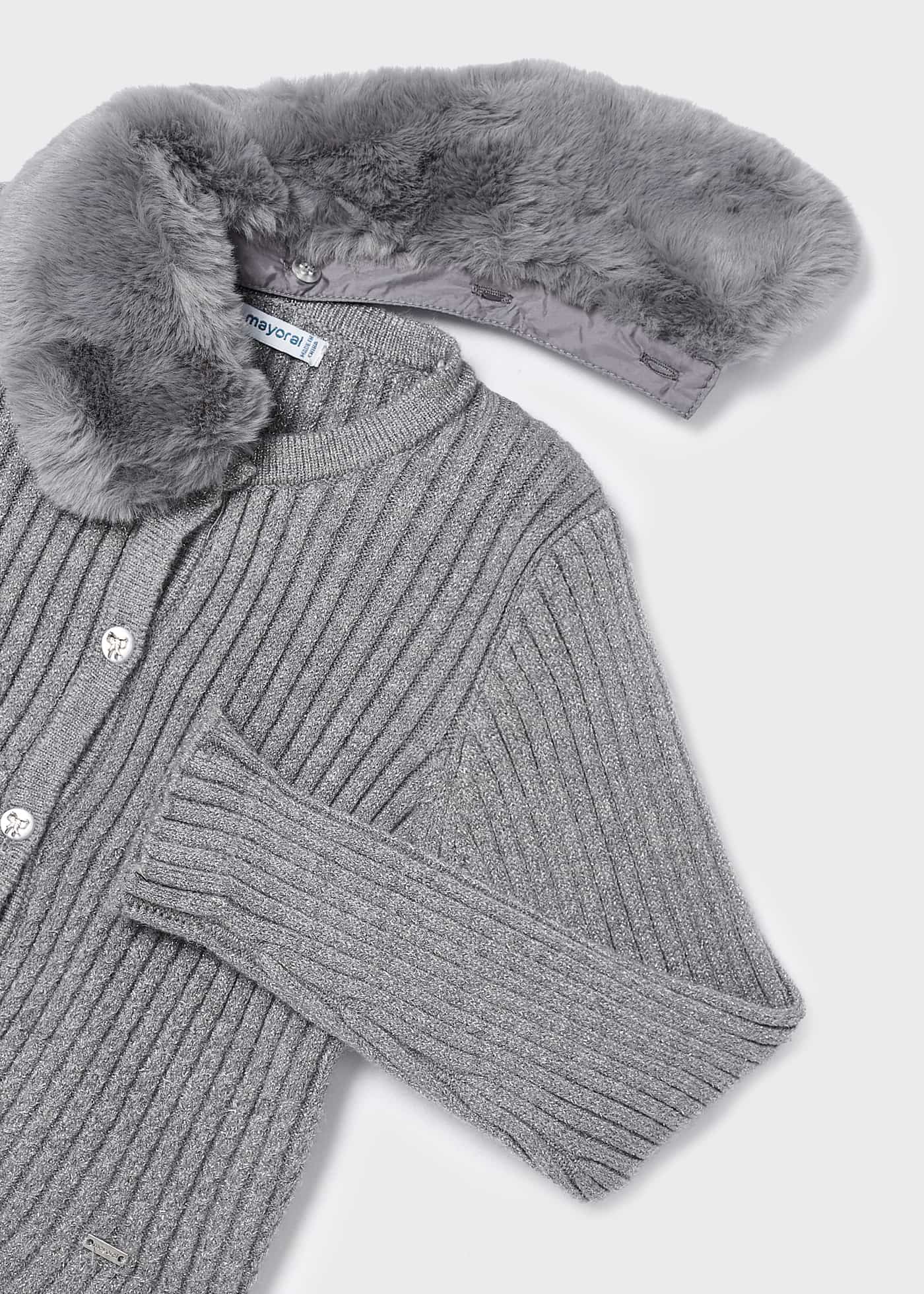 Gola Rebecca com cabelo para menina